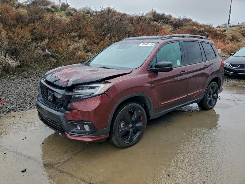 HONDA PASSPORT E 2021 with VIN 5FNYF8H02MB011397 - Photo from auction