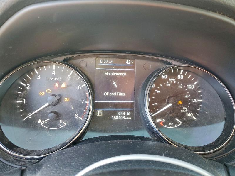 Photo 9 from auction – 2019 NISSAN ROGUE with VIN 5N1AT2MT5KC716319