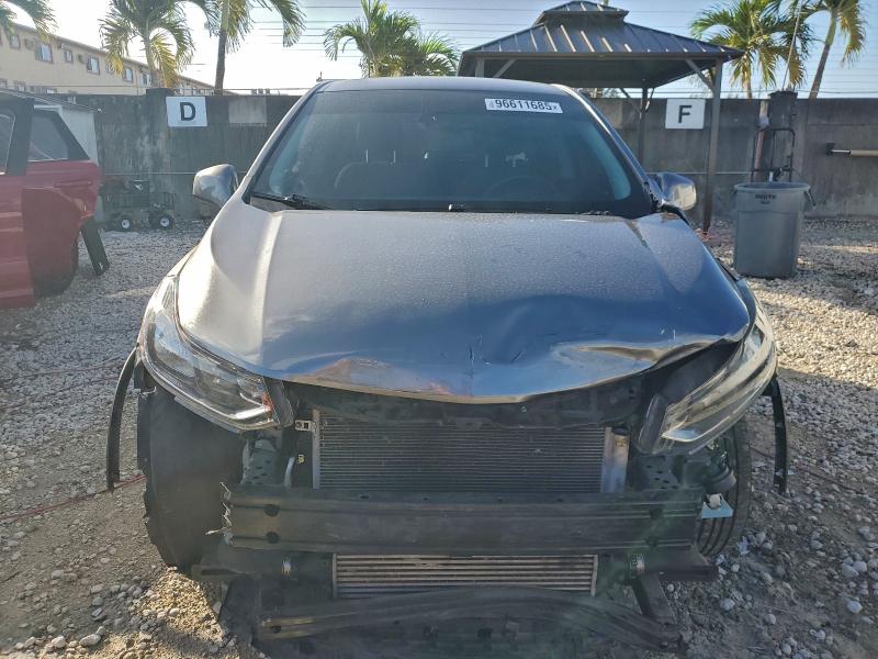 Photo 5 from auction – 2020 CHEVROLET TRAX LS with VIN 3GNCJKSB4LL307478