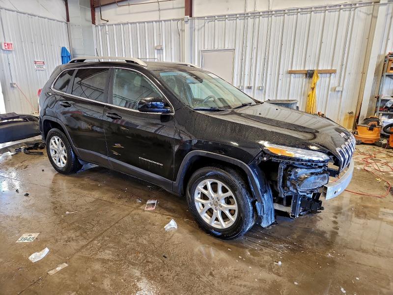 Photo 4 from auction – 2017 JEEP CHEROKEE L with VIN 1C4PJMCBXHD216913