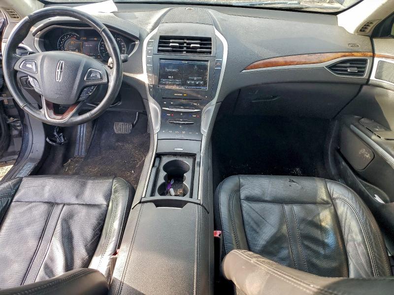 Photo 8 from auction – 2013 LINCOLN MKZ with VIN 3LN6L2J93DR813375