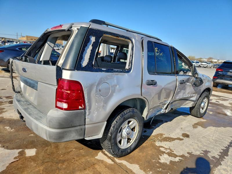 Foto 3 de la subasta – 2004 FORD EXPLORER X con VIN 1FMZU62K64ZA15371
