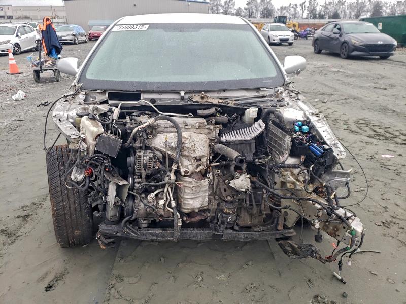 Photo 5 from auction – 2011 TOYOTA CAMRY BASE with VIN 4T1BF3EK0BU227389