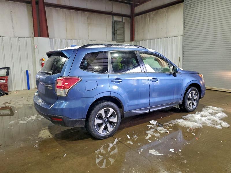 Photo 3 from auction – 2017 SUBARU FORESTER 2 with VIN JF2SJAECXHG594051