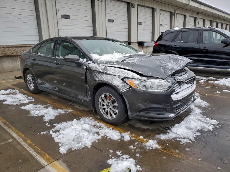 Photo 4 from auction – 2015 FORD FUSION S with VIN 1FA6P0G79F5117540