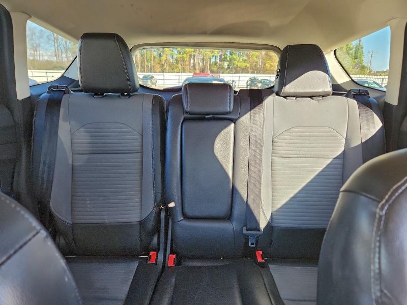 Photo 10 from auction – 2019 FORD ESCAPE SE with VIN 1FMCU0GDXKUA81056
