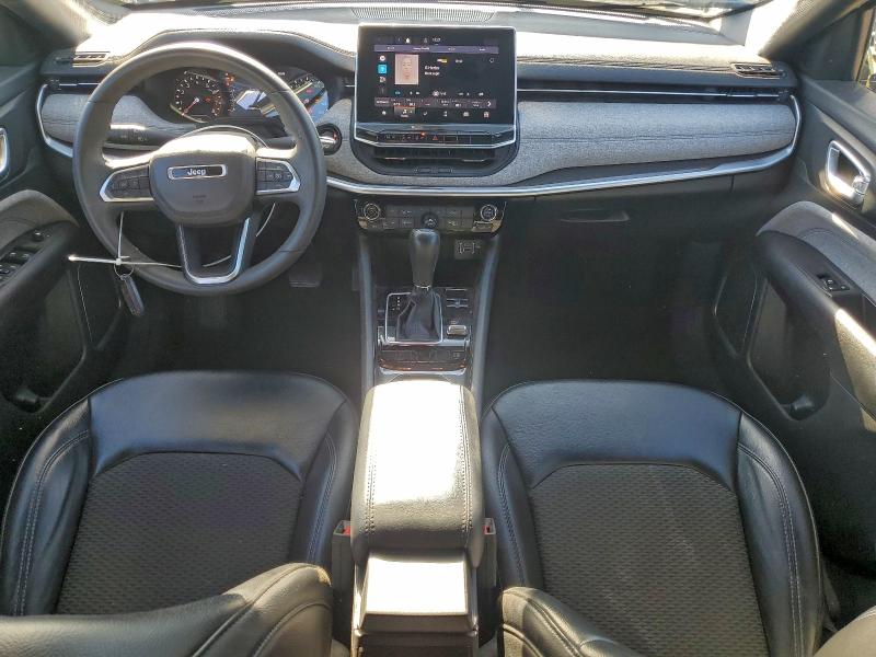 Photo 8 from auction – 2023 JEEP COMPASS LA with VIN 3C4NJDBN4PT553394