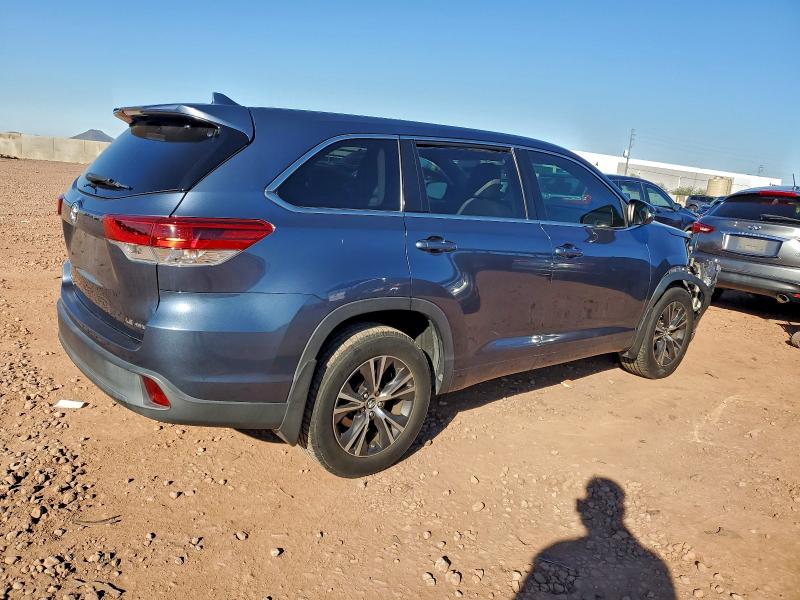 Фото 3 с аукциона – 2017 TOYOTA HIGHLANDER с VIN 5TDBZRFH1HS429141