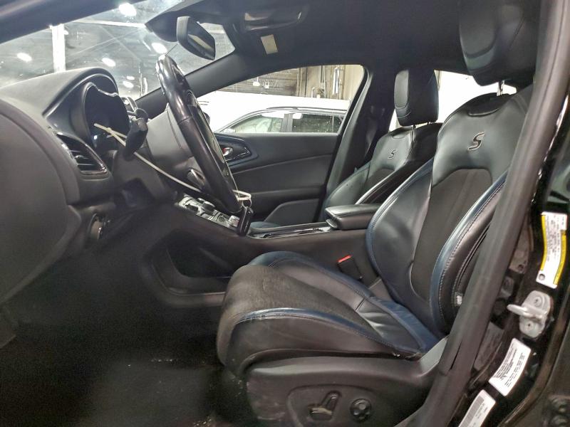 Photo 7 from auction – 2015 CHRYSLER 200 S with VIN 1C3CCCDG8FN512070