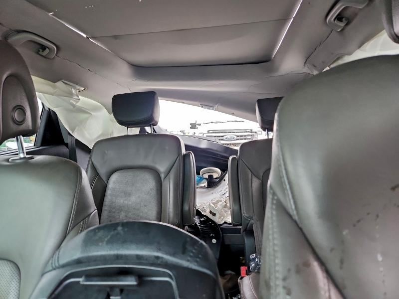 Photo 10 from auction – 2016 HYUNDAI SANTA FE S with VIN KM8SR4HF3GU152948