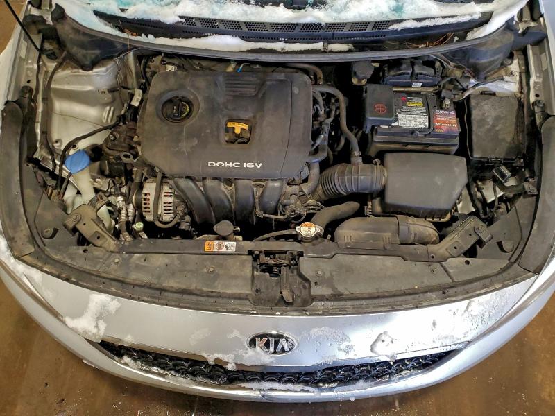 Photo 11 from auction – 2018 KIA FORTE LX with VIN 3KPFK4A70JE241024