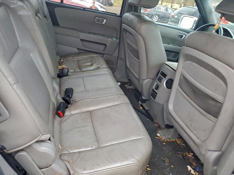 Photo 10 from auction – 2011 HONDA PILOT TOUR with VIN 5FNYF3H94BB051348