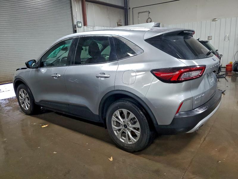 Photo 2 from auction – 2023 FORD ESCAPE with VIN 1FMCU0GN6PUB31239