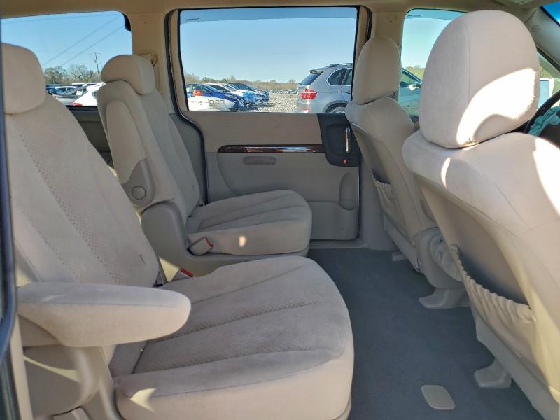 Photo 11 from auction – 2008 HYUNDAI ENTOURAGE with VIN KNDMC233586050797