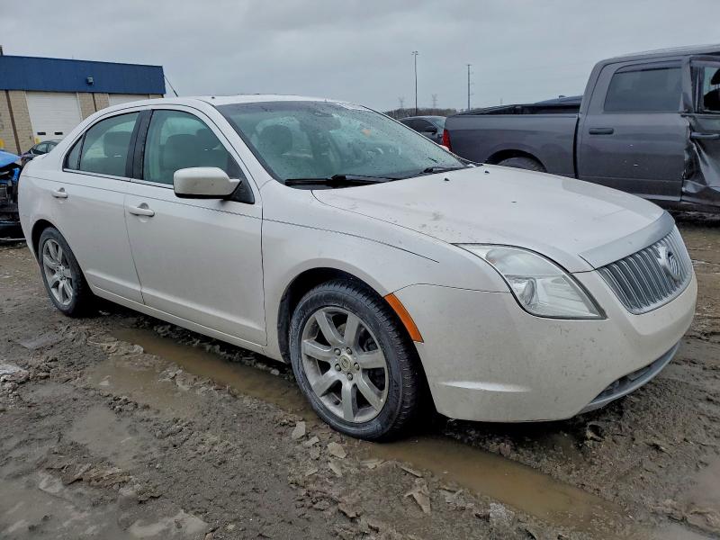 Photo 4 from auction – 2011 MERCURY MILAN PREM with VIN 3MEHM0JGXBR601114