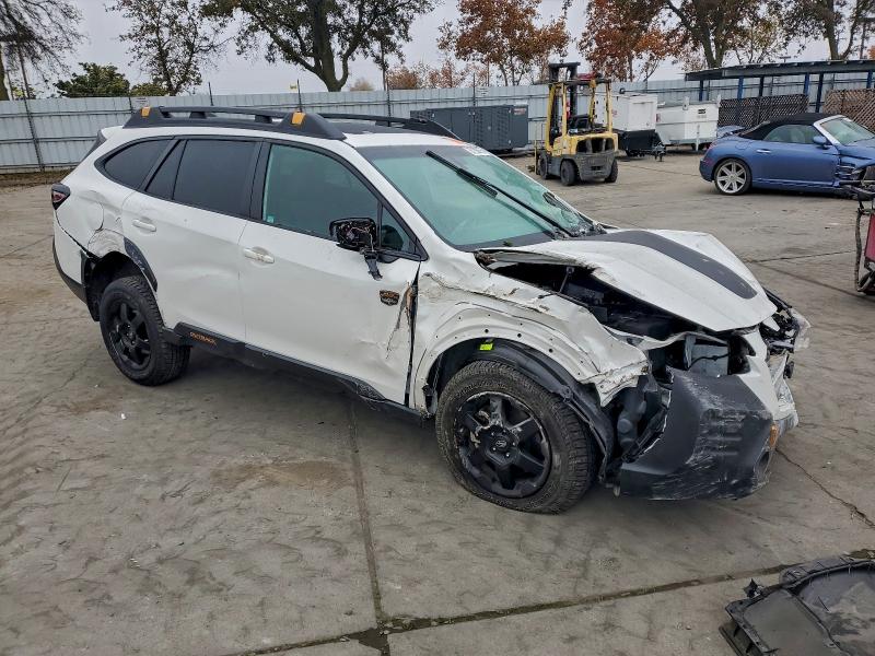 Photo 4 from auction – 2022 SUBARU OUTBACK WI with VIN 4S4BTGUD8N3175605
