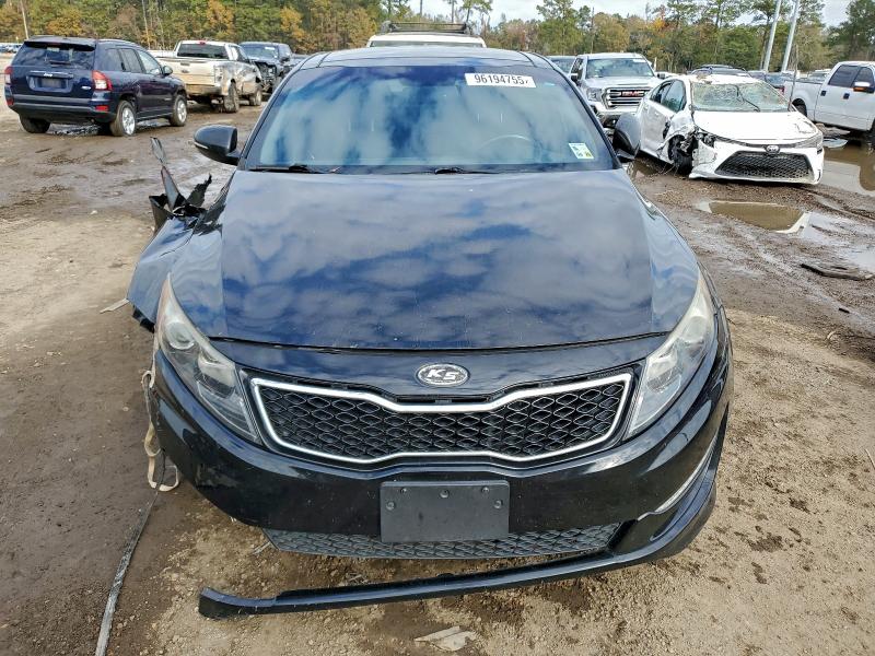 Photo 5 from auction – 2013 KIA OPTIMA SX with VIN 5XXGR4A61DG113605