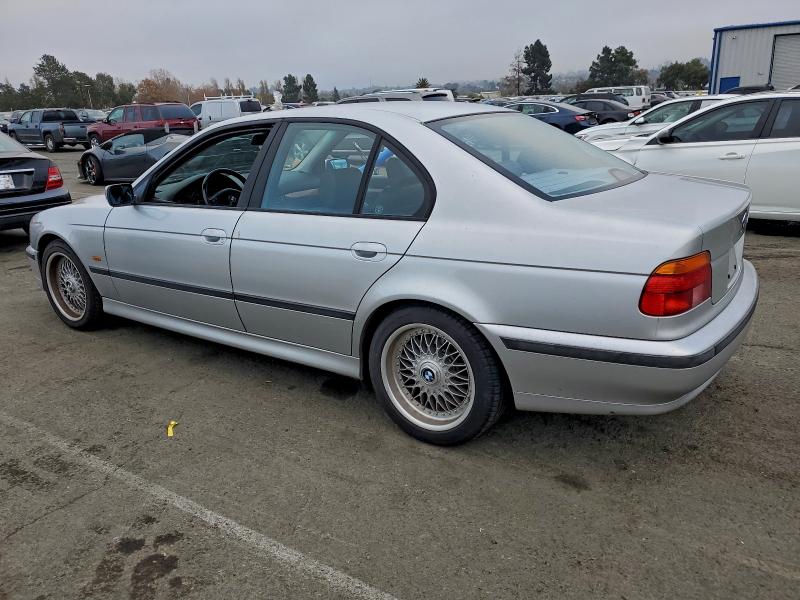 Photo 2 from auction – 1999 BMW 528 I AUTO with VIN WBADM6348XGU02466