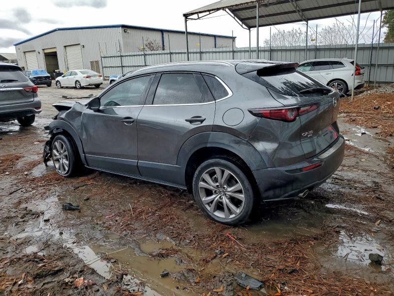 Photo 2 from auction – 2022 MAZDA CX-30 SELE with VIN 3MVDMBBL7NM408975