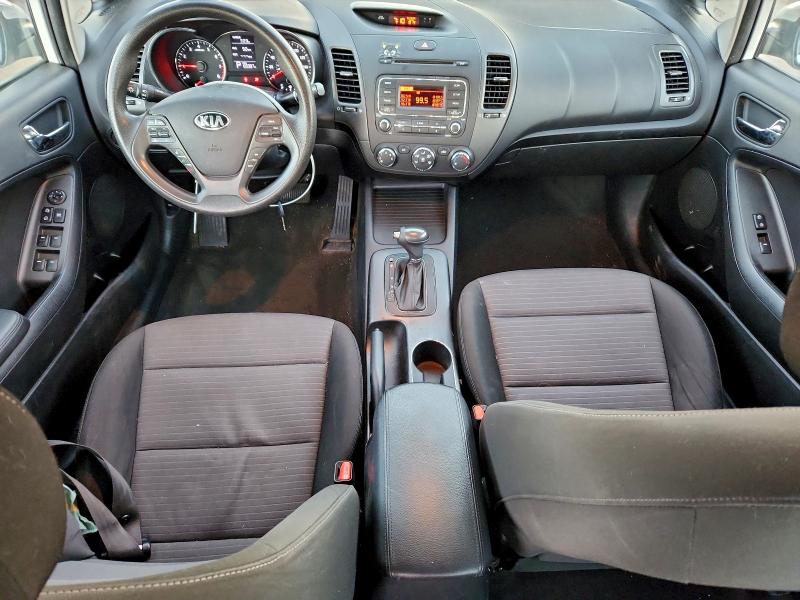 Photo 8 from auction – 2015 KIA FORTE LX with VIN KNAFX4A69F5311533