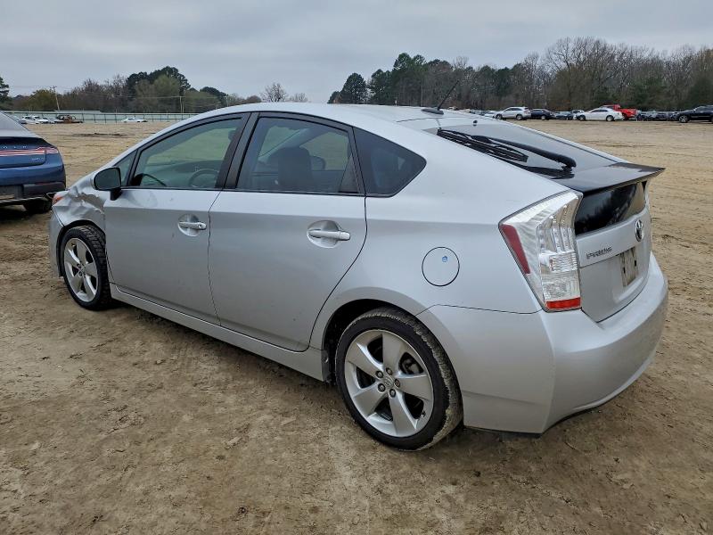 Photo 2 from auction – 2010 TOYOTA PRIUS with VIN JTDKN3DU4A0021752