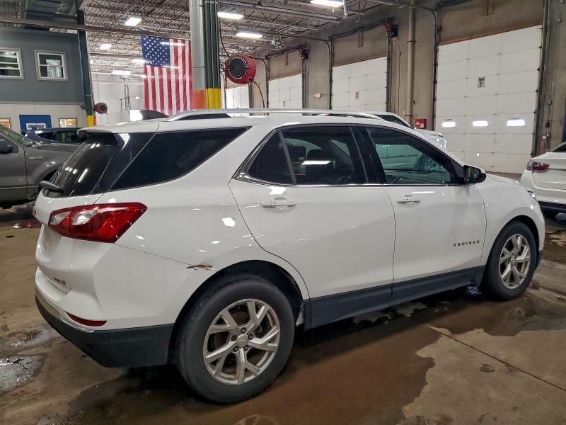 Photo 3 from auction – 2019 CHEVROLET EQUINOX LT with VIN 2GNAXVEX5K6156474