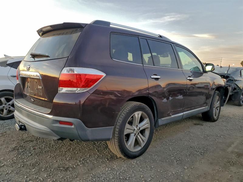 Photo 3 from auction – 2013 TOYOTA HIGHLANDER with VIN 5TDYK3EH4DS116124