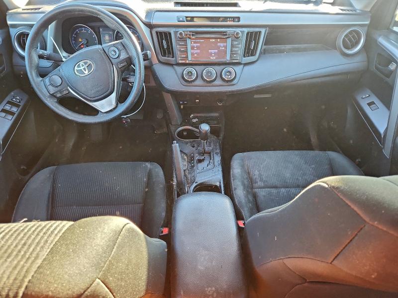 Photo 8 from auction – 2018 TOYOTA RAV4 LE with VIN 2T3BFREV2JW836471