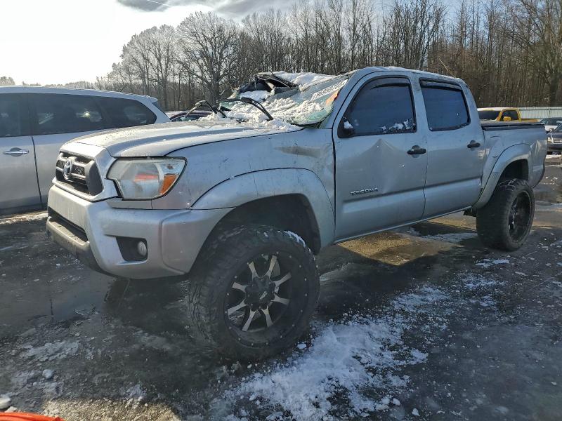 TOYOTA TACOMA DOU 2012 with VIN 3TMLU4EN7CM092786 - Photo from auction