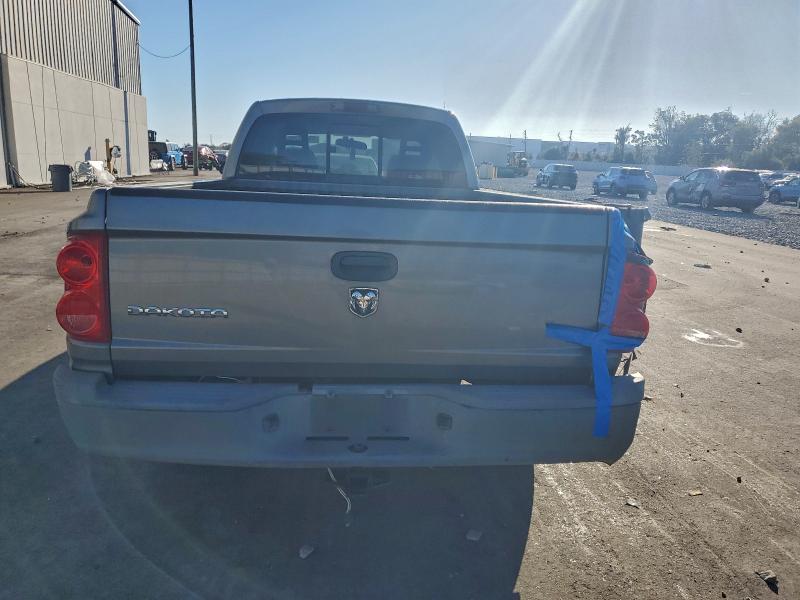 Photo 6 from auction – 2005 DODGE DAKOTA ST with VIN 1D7HE22K85S108947