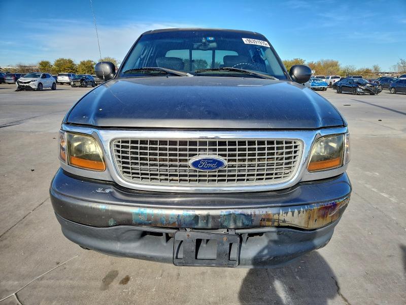 Photo 5 from auction – 2003 FORD F150 SUPER with VIN 1FTRW08L63KD05094