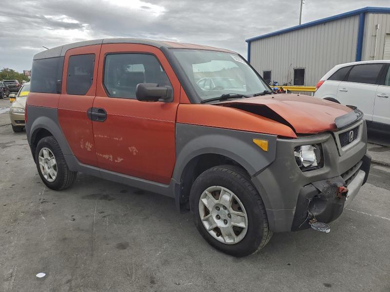 Photo 4 from auction – 2004 HONDA ELEMENT LX with VIN 5J6YH283X4L029901