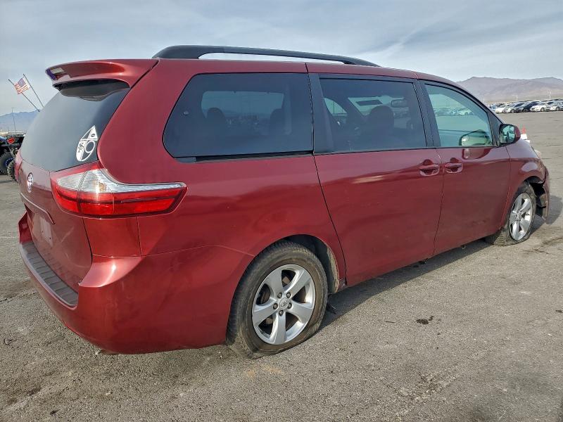 Photo 3 from auction – 2016 TOYOTA SIENNA LE with VIN 5TDKK3DC8GS739276