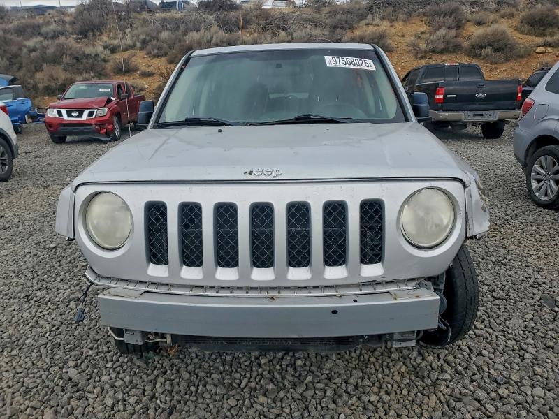 Photo 5 from auction – 2013 JEEP PATRIOT with VIN 1C4NJRBB5DD204846