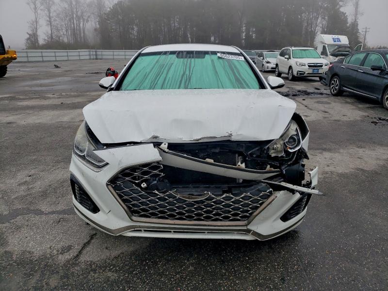 Photo 5 from auction – 2019 HYUNDAI SONATA LIM with VIN 5NPE34AF1KH740430