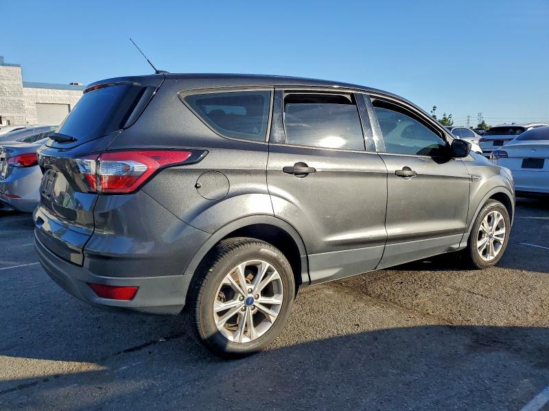 Photo 3 from auction – 2018 FORD ESCAPE S with VIN 1FMCU0F71JUA85846