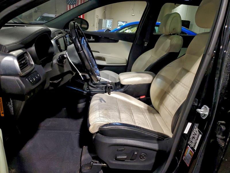 Photo 7 from auction – 2016 KIA SORENTO SX with VIN 5XYPKDA57GG065894