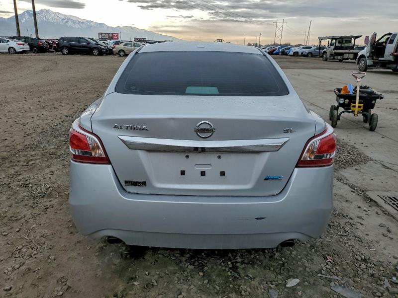 Photo 6 from auction – 2013 NISSAN ALTIMA 2.5 with VIN 1N4AL3AP7DN466788
