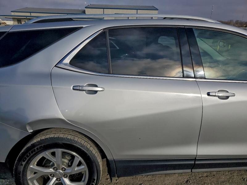 Photo 11 from auction – 2018 CHEVROLET EQUINOX PR with VIN 3GNAXVEV1JS523854