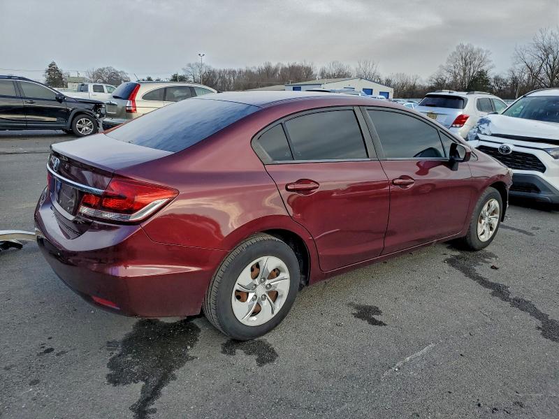 Photo 3 from auction – 2015 HONDA CIVIC LX with VIN 19XFB2F52FE703893