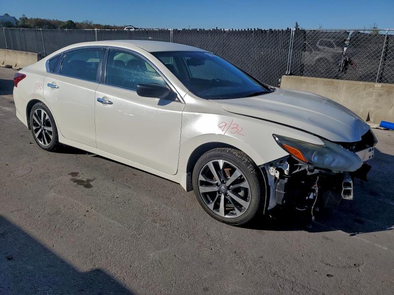 Photo 4 from auction – 2017 NISSAN ALTIMA 2.5 with VIN 1N4AL3AP6HC495166