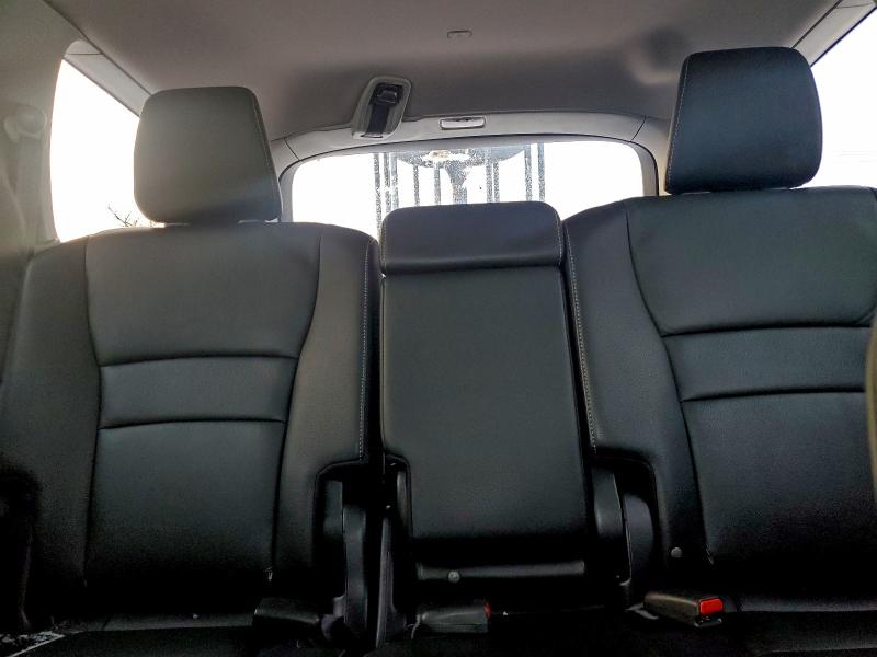 Photo 10 from auction – 2022 HONDA PILOT SE with VIN 5FNYF6H23NB040219