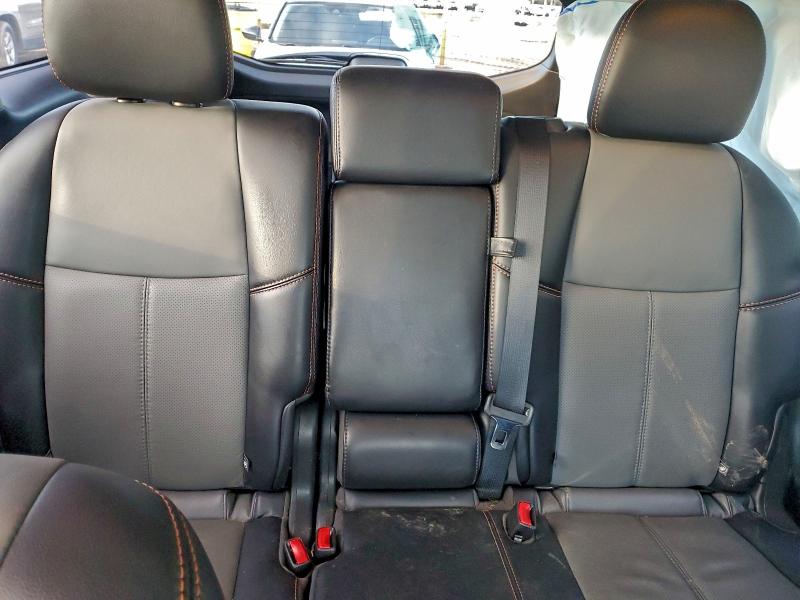 Photo 10 from auction – 2019 NISSAN PATHFINDER with VIN 5N1DR2MN7KC621435