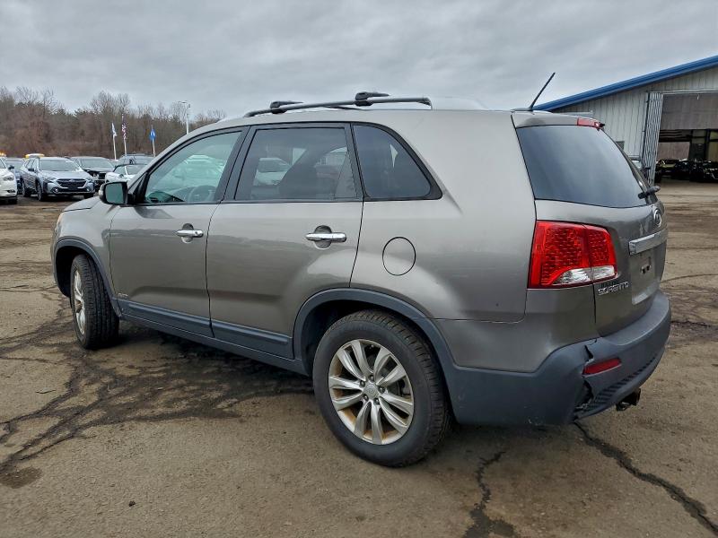 Photo 2 from auction – 2011 KIA SORENTO BA with VIN 5XYKTDA20BG100765