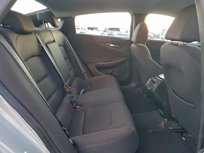 Photo 10 from auction – 2020 CHEVROLET MALIBU LT with VIN 1G1ZD5ST3LF105514