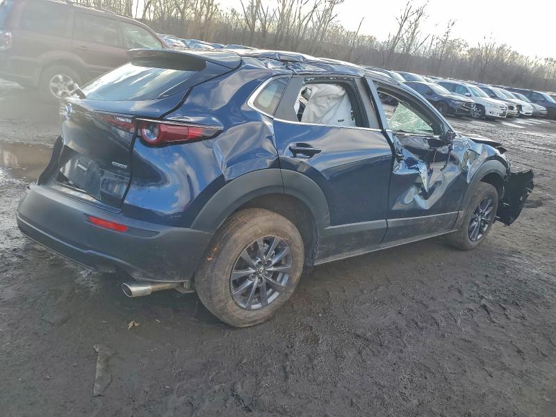 Photo 3 from auction – 2024 MAZDA CX-30 with VIN 3MVDMBAM1RM627298