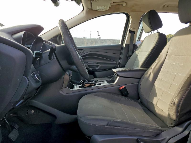 Photo 7 from auction – 2017 FORD ESCAPE S with VIN 1FMCU0F73HUB53736