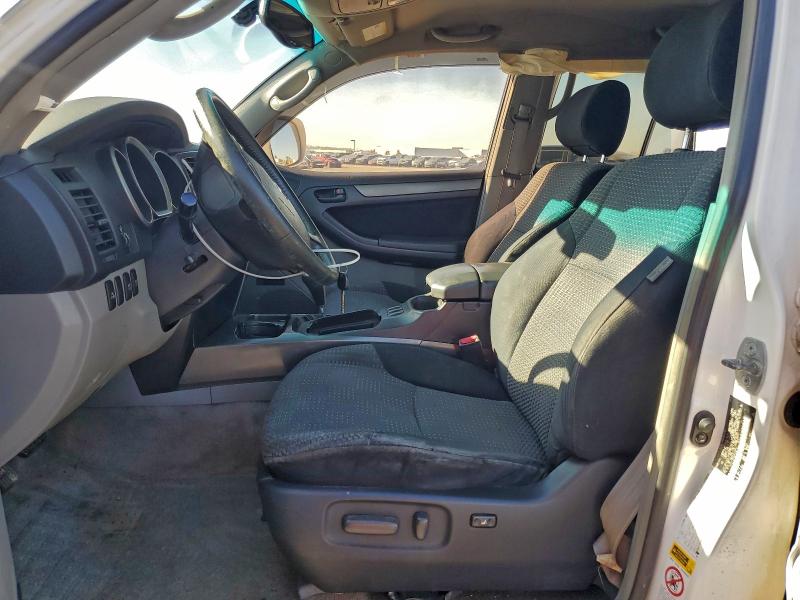 Photo 7 from auction – 2006 TOYOTA 4RUNNER SR with VIN JTEZU14R468046804