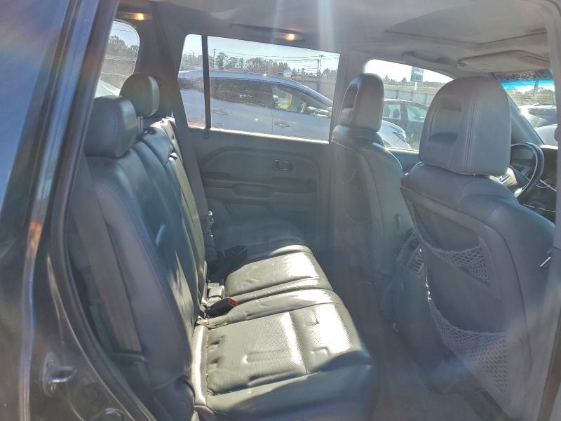 Photo 11 from auction – 2005 HONDA PILOT EXL with VIN 5FNYF18555B010703