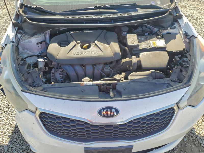 Photo 11 from auction – 2016 KIA FORTE with VIN KNAFX4A6XG5535282